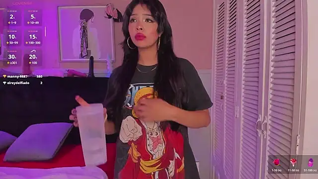 chloe_watson_'s cam snapshot