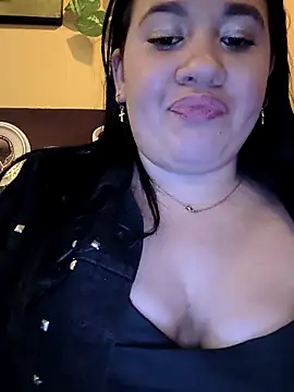 Cloe_27's cam snapshot