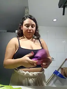 LizzRouse's cam snapshot