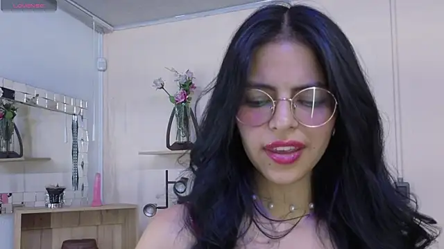 Eliie_Ruizz's cam snapshot