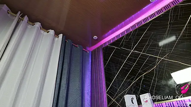 eroseliam's cam snapshot