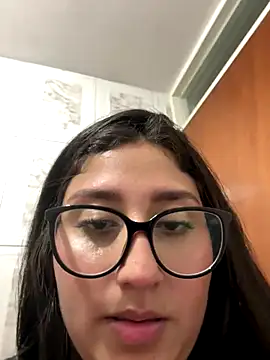 croftsmila live sex cam