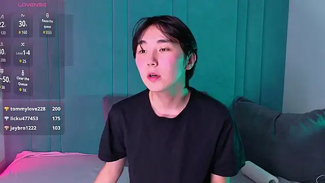 HeejinWang live sex cam