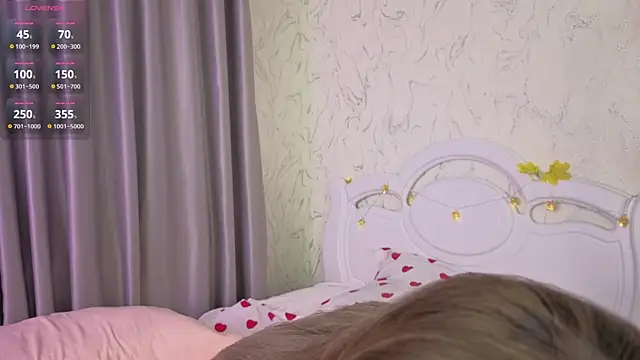 vialeta_baby's cam snapshot