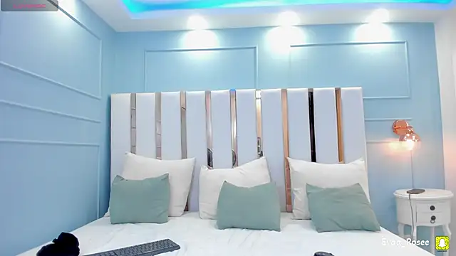 eva_roseee's cam snapshot