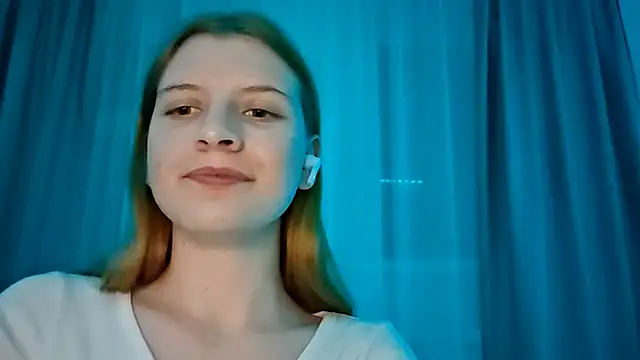 LynteriLain's cam snapshot