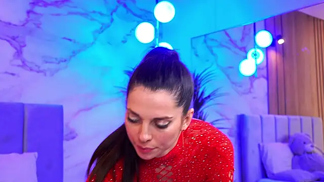 EllyLynn's cam snapshot