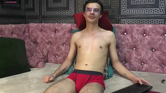 AidenStorm's cam snapshot