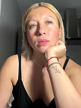 Kittie_Valentine's cam snapshot