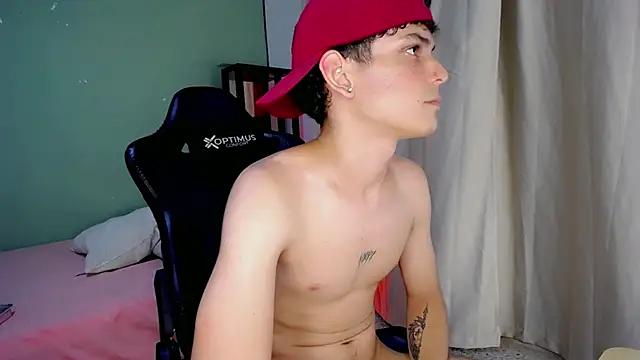 dilan_hott_'s cam snapshot