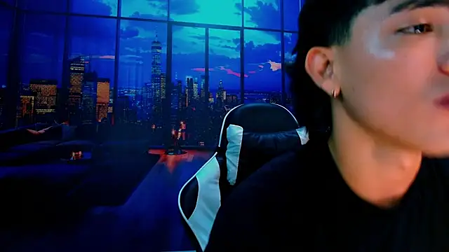 RomeoMillerr's cam snapshot