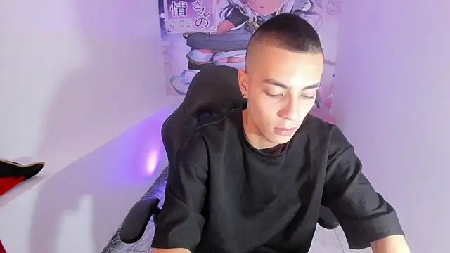 Dereck_Boy8's cam snapshot