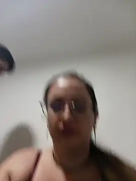 SweetCat_and_Jhonny live sex cam