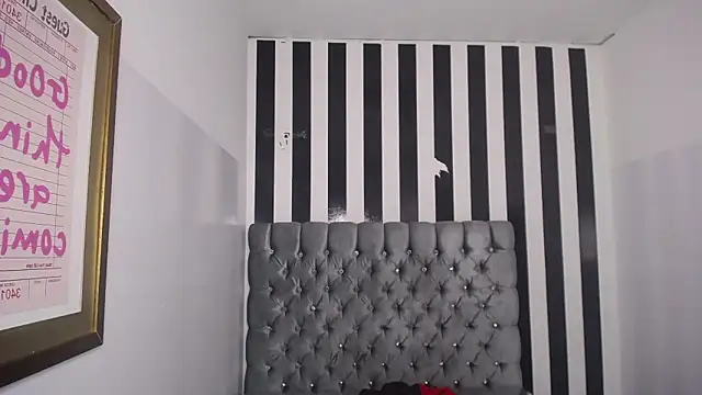 tamara_brown_t's cam snapshot