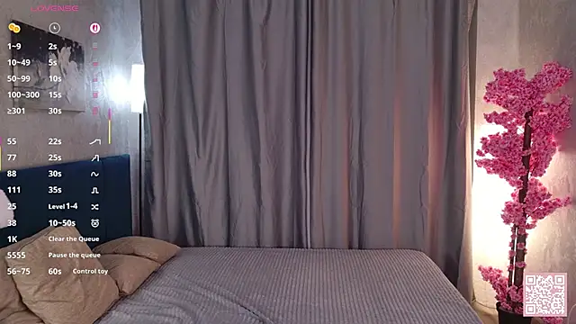 Pinky_poetry's cam snapshot