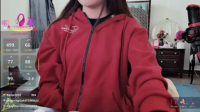 Caryln-Bun live sex cam