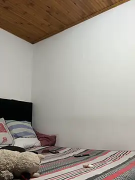 coupledesire18 live sex cam