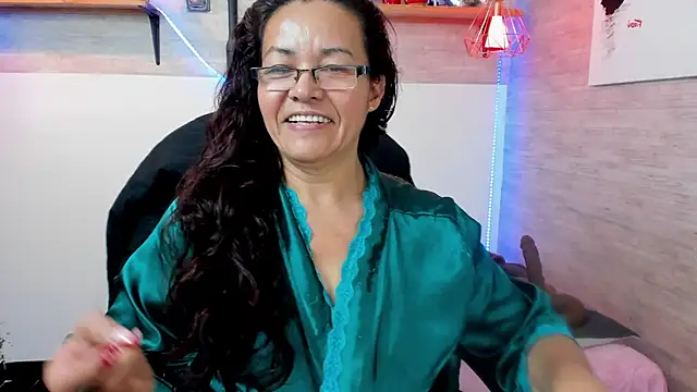 MaturePure's cam snapshot