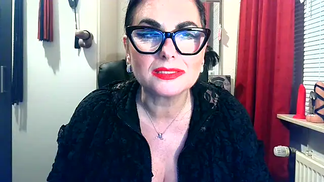 LadyMaxime511's cam snapshot