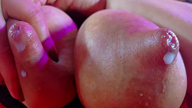 Jennifer_Vega1's cam snapshot