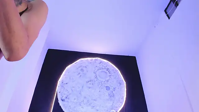 EthaanCox's cam snapshot