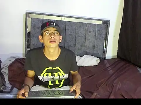 brian_sexlove's cam snapshot