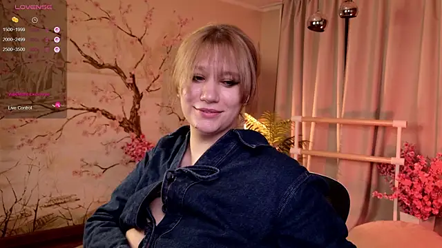 Morvelyn live sex cam