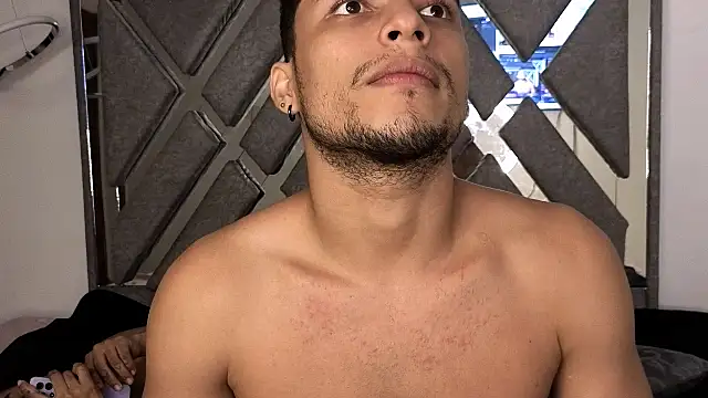 Fernanda_brown18's cam snapshot