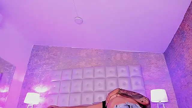 AntonellaRossi's cam snapshot