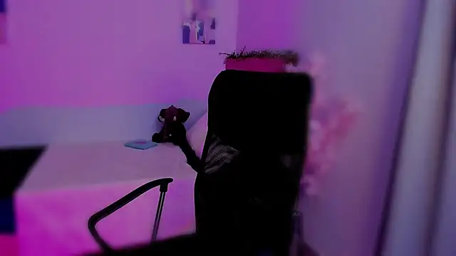 Charlee_pink's cam snapshot