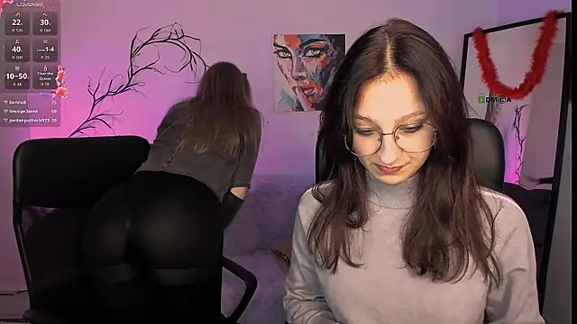 veronica_bubble's cam snapshot