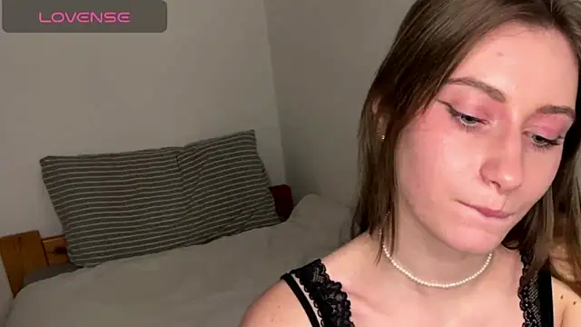 KattyAnderson's cam snapshot