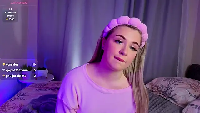 AliaBuerstatte's cam snapshot