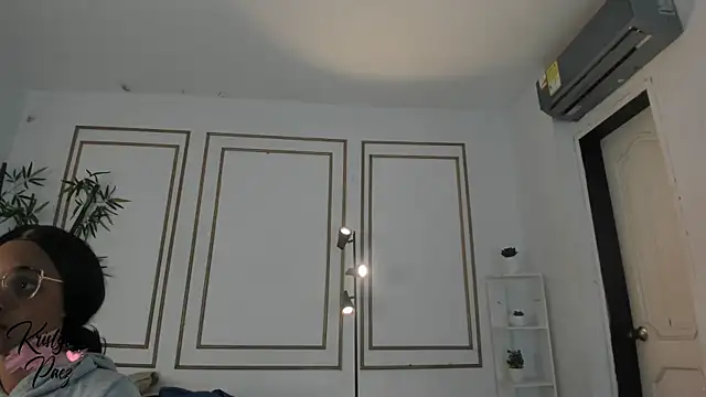 kristyl_paez's cam snapshot