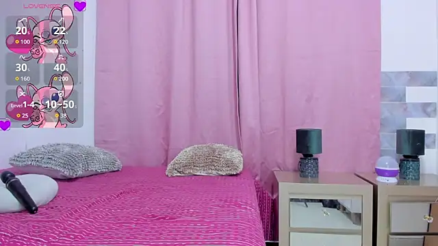 Madison_boom's cam snapshot