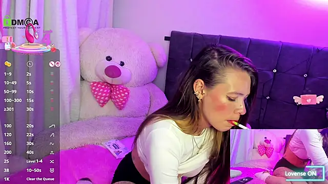 sweetlittlelisa's cam snapshot