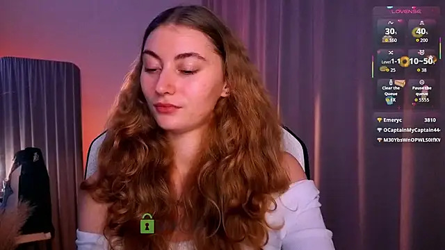 lady_curls's cam snapshot