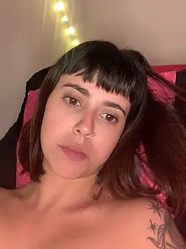 ninapellegrini17's cam snapshot