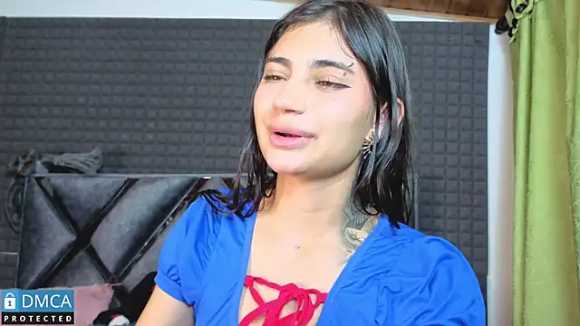 SolBeaumont1's cam snapshot