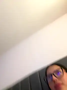 Sofia18_pinkk live sex cam