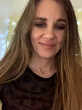 LucieMack's cam snapshot