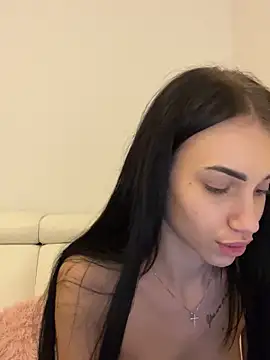 ilariea_girl's cam snapshot