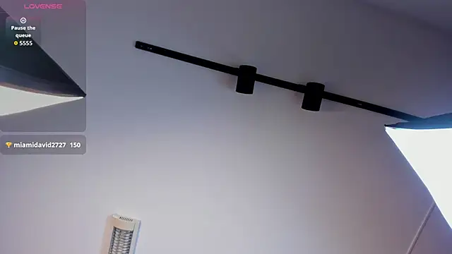 Saara_Corraless's cam snapshot