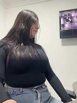 SaraBraun_'s cam snapshot