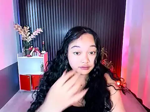 UrFavouriteCravings's cam snapshot