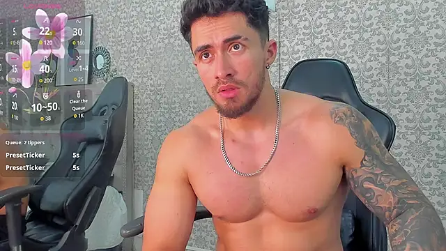 Brad_Summer live sex cam