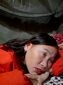 Seg_min's cam snapshot