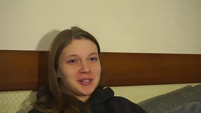 RoslynArcuo's cam snapshot