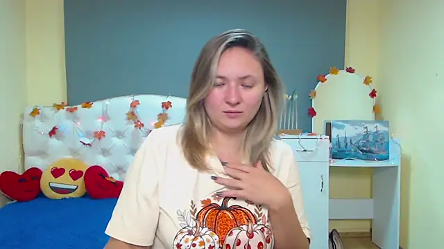 SallyVerda's cam snapshot