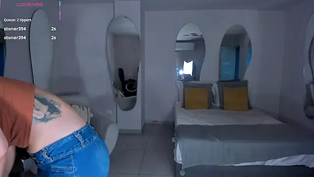 AlessaRomero's cam snapshot